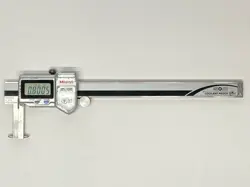 MITUTOYO 573-746 DIGITAL ABSOLUTE INSIDE POINT JAW CALIPER, 0.8 TO 6