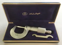 MITUTOYO MICROMETER M220 - 1