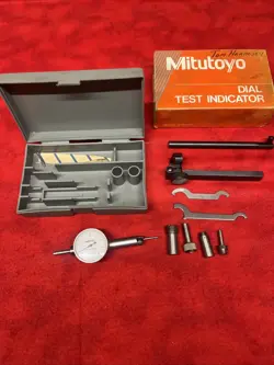 VINTAGE MITUTOYO 513-104 DIAL TEST INDICATOR SET MACHINIST TOOL