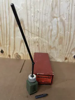 MITUTOYO MINI MAGNETIC STAND NO. 7022