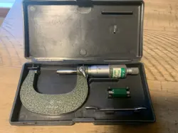 VG MITUTOYO 103-262 OUTSIDE .0001” MICROMETER 1”- 2