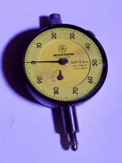 MITUTOYO 0.01-2.5MM DIAL INDICATOR 0.01MM GRADUATION 2230-01