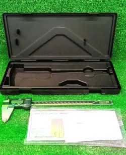 USED MITUTOYO DIGITAL CALIPER CD-20AX 500-152-30 W/O BATTERY