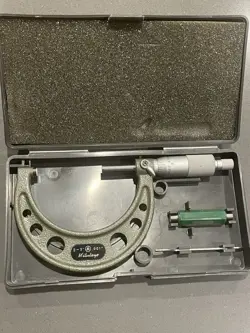 MITUTOYO OUTSIDE MICROMETER 103-179  2”-3” IN W/ CASE, STANDARD, SPANNER JAPAN