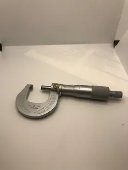 MITUTOYO 0-1 INCH MICROMETER .0001