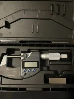 MITUTOYO 293-335-30 DIGITAL MICROMETER