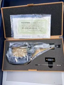 MITUTOYO COUNT OUTSIDE MICROMETER M820-50VA JAPAN