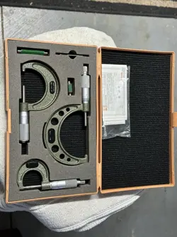 MITUTOYO MICROMETER SET 0-3