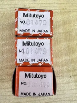 MITUTOYO  BULB 101479 - 3 UNITS  NEW OLD STOCK