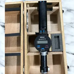 MITUTOYO BOAMATIC DIGITAL GAUGE PRECISION MEASURING TOOL W/ CASE - USED