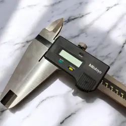 MITUTOYO CD-100C DIGITAL CALIPER - MADE IN JAPAN, EXCELLENT CONDITION, BOXED