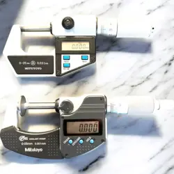 MITUTOYO DIGITAL MICROMETER SET PDM-MX 0-25MM PRECISION MEASUREMENT NEW