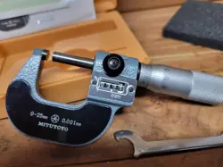 MICROMETER 193-111