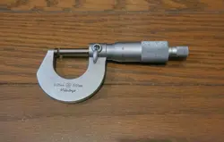 MITUTOYO MICROMETER SET 0-1 INCH AND 1-2 INCH PRECISION MEASUREMENT TOOL