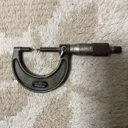 MITUTOYO MICROMETER 0-0.98 INCH PRECISION MEASURING TOOL 0.01MM GRADUATION