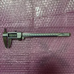MITUTOYO CD-P20S DIGITAL CALIPER 500-703-20 8 INCH ELECTRONIC VERNIER GAUGE
