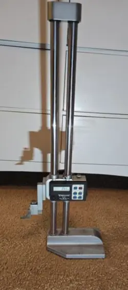 MITUTOYO 0-18” 0-450MM DIGITAL HEIGHT GAGE NO. 192-656