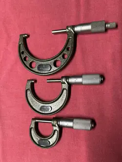 MITUTOYO OUTSIDE MICROMETER SET 0-3