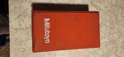 MITUTOYO DIGITAL TACHOMETER 982-521 WITH ATTACHMENTS, MANUAL & CASE
