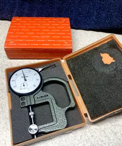LENS METER NOS