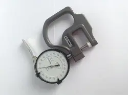 MITUTOYO 7301 DIAL THICKNESS GAGE 0-10MM RANGE, 0.01MM GRADUATION,  /-15 ACCURAC