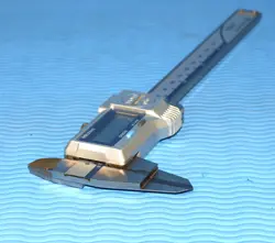 SPECIAL MITUTOYO THIN BLADE CARBIDE JAW DIGIMATIC CALIPER  FOR MEASURING GROOVES