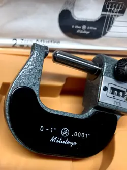 MICROMETER 295-253