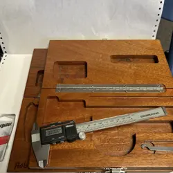 MITUTOYO 500-351 DIGIMATIC CALIPER 6” .0005” WITH 2 WOOD CASES MADE IN JAPAN