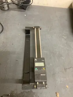 MITUTOYO DIGITAL SCALE READOUT 0-6
