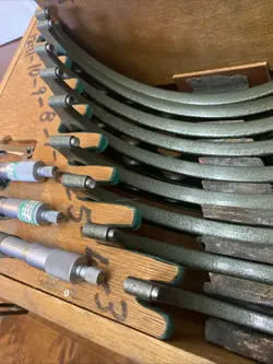 VINTAGE MITUTOYO 12