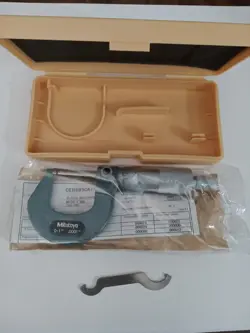 MITUTOYO OUTSIDE MICROMETER MODEL M120-1