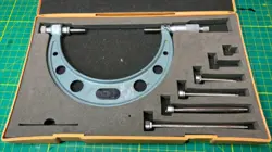 MITUTOYO 104-137