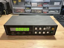 MITUTOYO SD-D2E (572-031) - DIGITAL DISPLAY DRO (SN 002729)