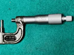 MITUTOYO TUB MICROMETER 0-1