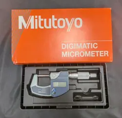 MITUTOYO DIGIMATIC MICROMETER  NO. 293-340-30 INCH/METRIC