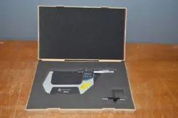 MITUTOYO COOLANT PROOF DIGITAL MICROMETER SPHERICAL FACE 395-274 75-100MM