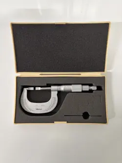 MITUTOYO 0-1 INCH BLADE MICROMETER
