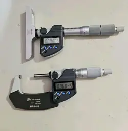 MITUTOYO DIGITAL MICROMETER AND DEPTH GAGE