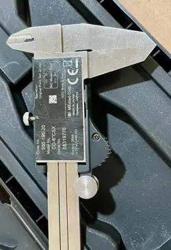 MITUTOYO CD-6