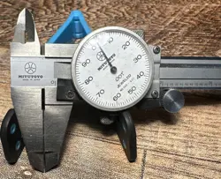VINTAGE EARLY MITUTOYO DIAL CALIPER 6