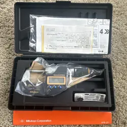 MITUTOYO 293-185-30 QUANTUMIKE DIVINATION MICROMETER 0-1” (0-25MM) RANGE