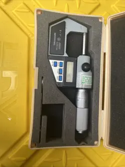MITUTOYO 293-705 DIGITAL MICROMETER, .00005, 0-1