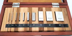 MITUTOYO GAUGE BLOCK SET 516-103-26 METRIC STEEL GRADE 0 INSPECTION RECTANGULAR