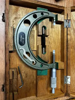 NICE MITUTOYO BLADE MICROMETER NO. 122  /  3 - 4 