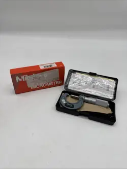MITUTOYA MICROMETER PB-1B.   Q