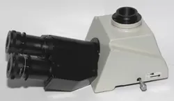 MITUTOYO UWF MICROSCOPE TRINOCULAR TUBE / HEAD W/10X/30 EYEPIECES 1X/2X SLIDER