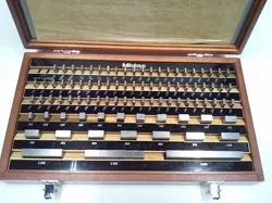MITUTOYO 516-903-22 RECTANGULAR INCH GAGE BLOCK SET, 81 PIECES, GGG GRADE 3