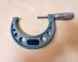 VERY CLEAN MITUTOYO MICROMETER 2-3