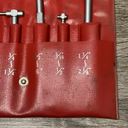 SET W/ POUCH