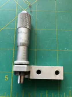 VINTAGE MITUTOYO MICROMETER HEAD RANGE 0-.5